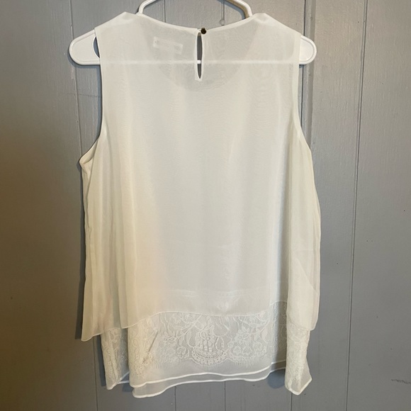 Calvin Klein Size Large White Sleeveless With Lacy Underlay Super Nice - Picture 4 of 6